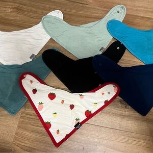 Kyte BABY Multicolor Bandana Bib Set